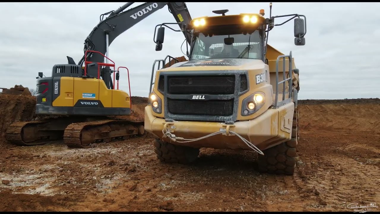 Terrassement de 17 éoliennes en Nord Charente