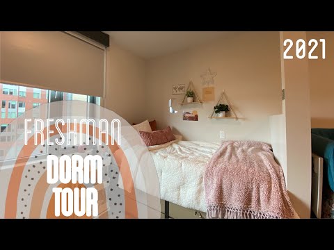 FRESHMAN DORM TOUR *Gladding Residence Center at VCU* | Sophie Davis