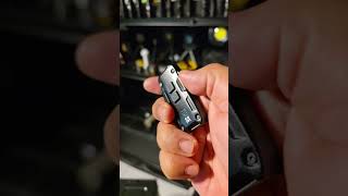 2058 Nitecore TIP SE 700 Lumen EDC Light 08