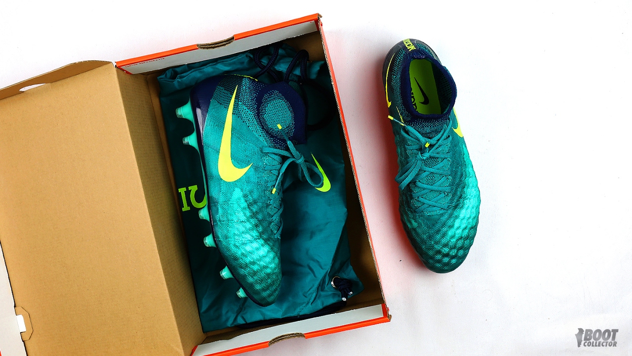 Unboxing Nike Magista Obra 2