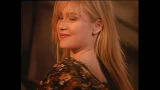 Tracy Byrd-Holdin' Heaven