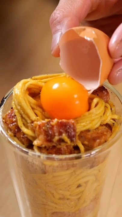 We react to CARBONARA in a GLASS? @BayashiTV_