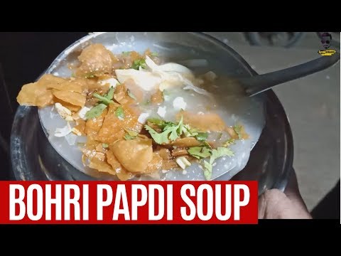 bohri-papdi-soup---famous-egg-chicken-soup-in-karachi-street-food