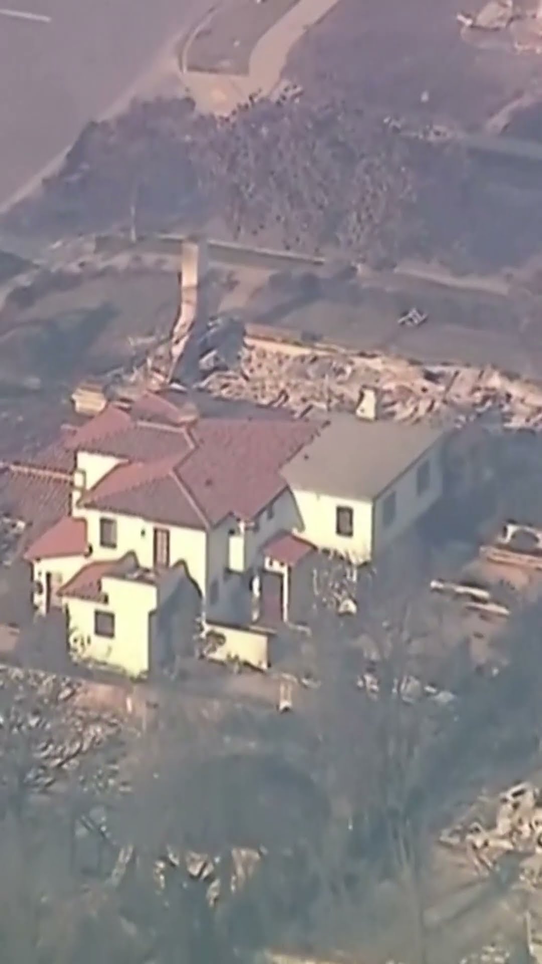 Aerial views show widespread destruction from LA fire | AJ #shorts