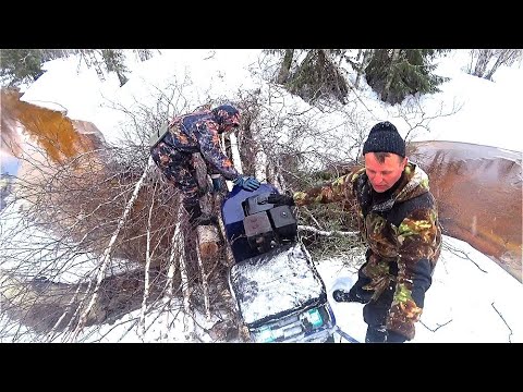 Экстремальная рыбалка на хариуса в дикой тайге. Последний лёд. Таёжное путешествие.