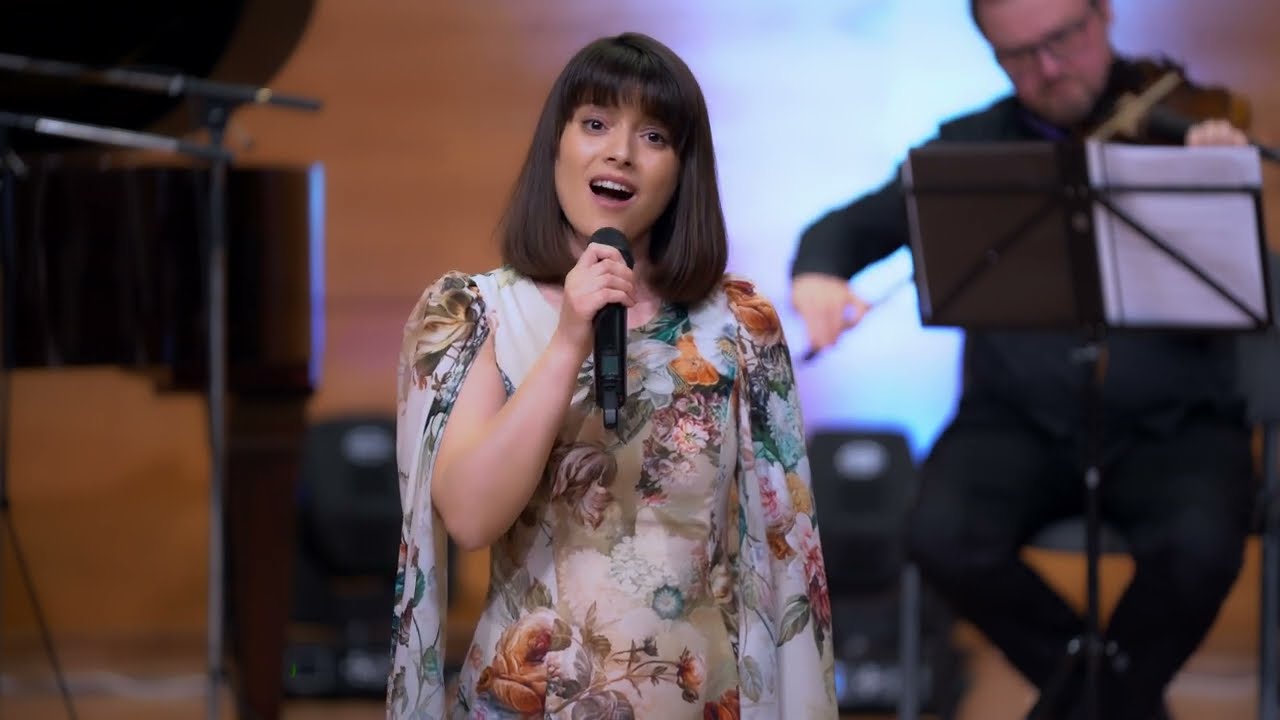 Luiza Spiridon - Via Dolorosa