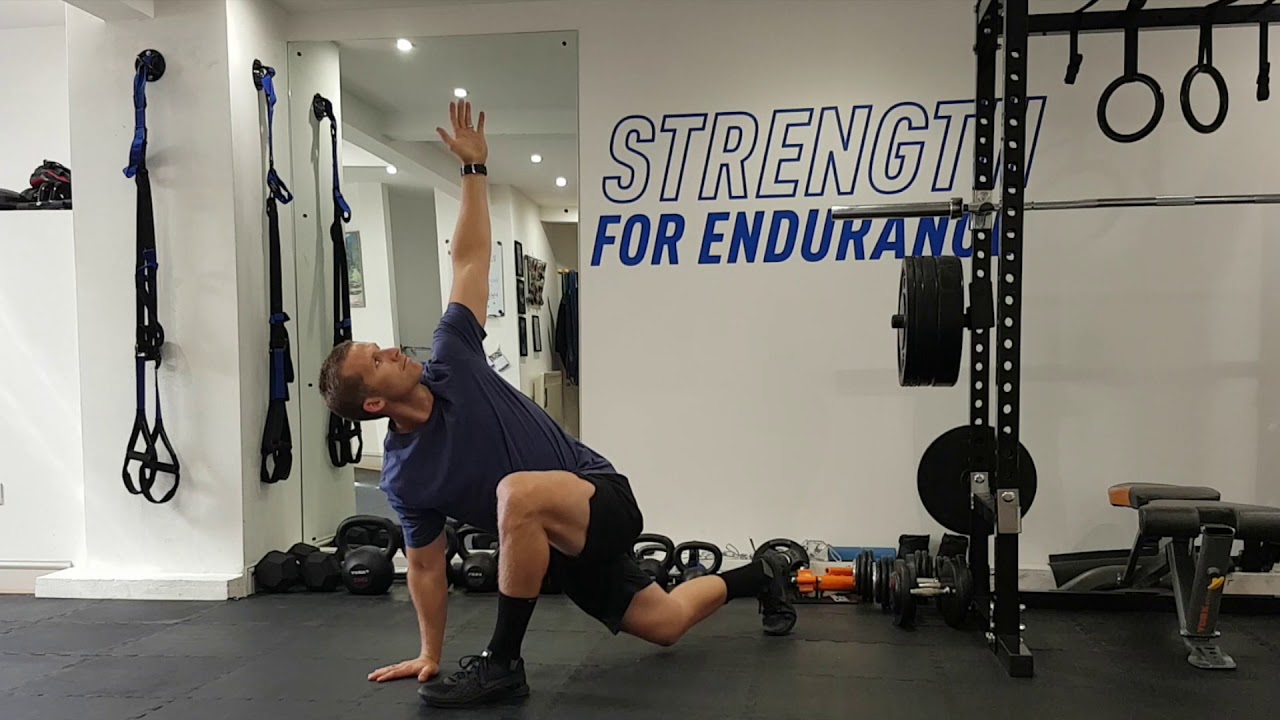 Reverse Lunge to Overhead Reach - YouTube