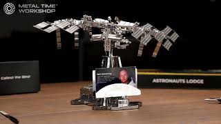 International Space Station DIY kit ASTRONAUT'S LODGE in details