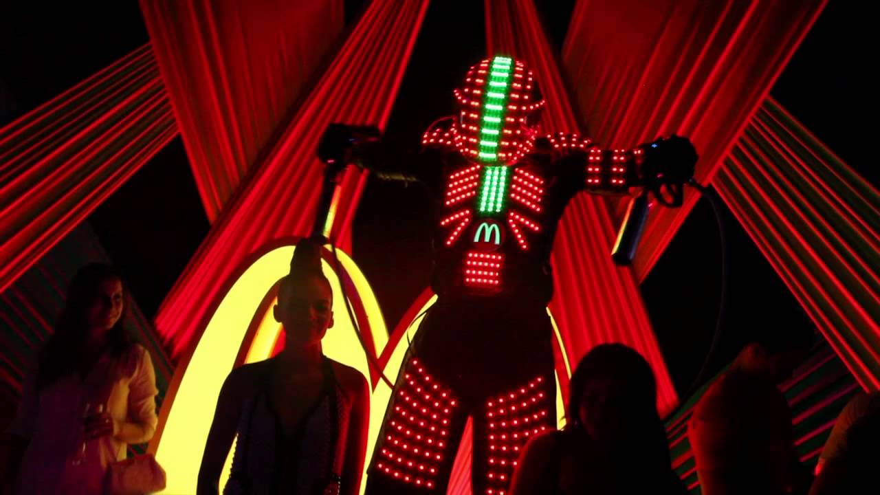 LED Robots in Miami for Premios Juventud After Party!