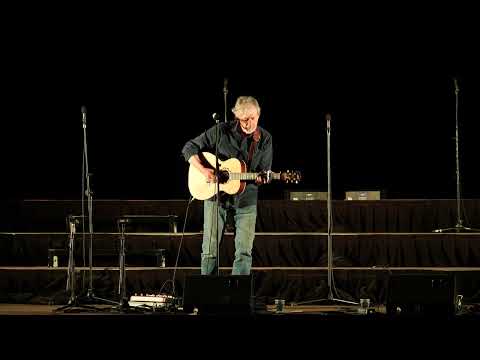 UNDER THE SOUTHERN CROSS 3 SHANE HOWARD