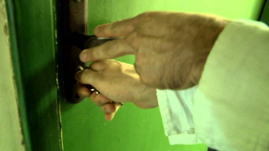 Тяжелые будни - YouTube