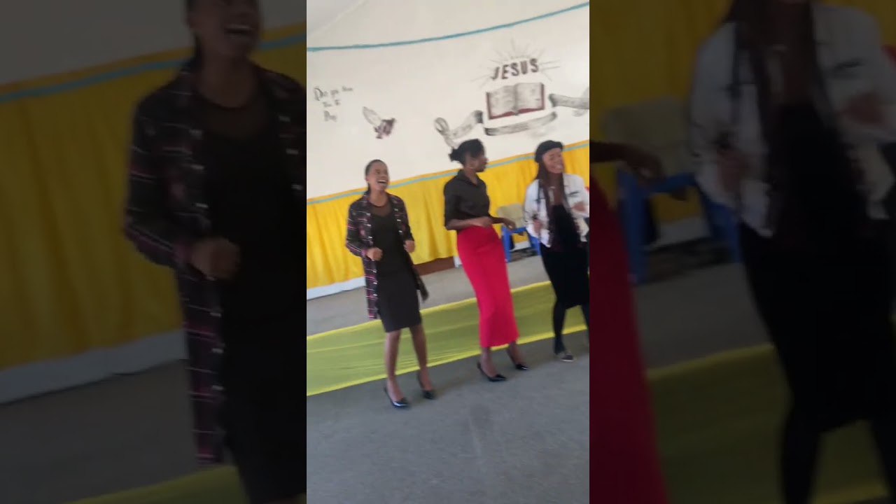 Muhona Tupao Ondaro (God give us endurance)