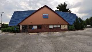 OLD SCHOOL ABANDONED IHOP.  Belleville IL