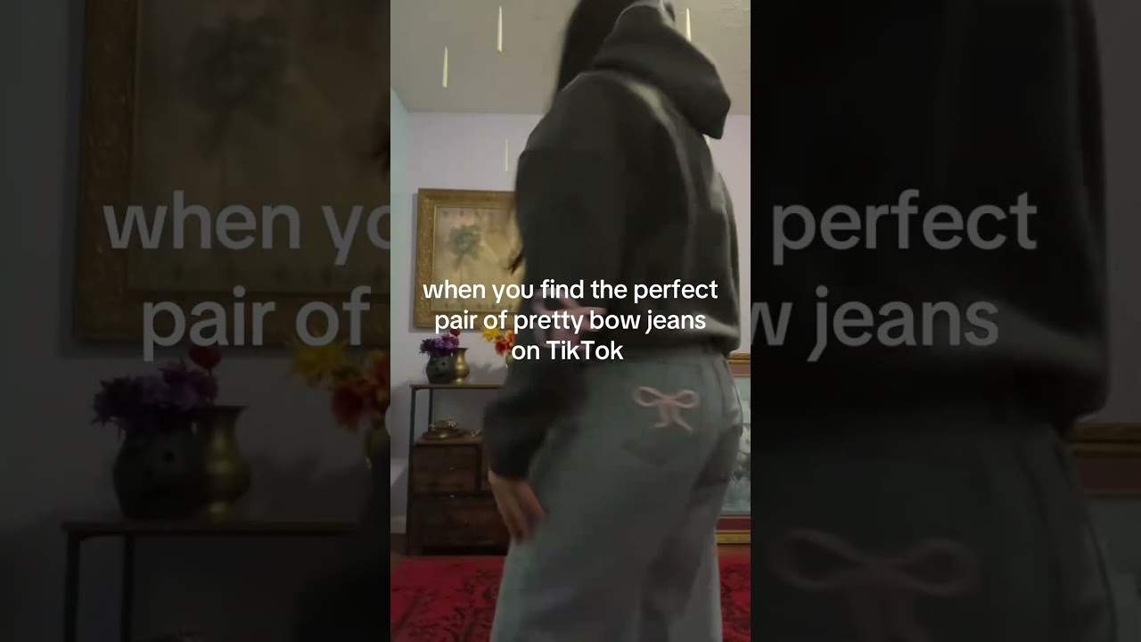 Stylish Bow Jeans for Your Next Outfit 