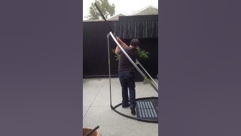 Video 2 of PlaneSWING Owner Colin Smith in his back yard in Australia