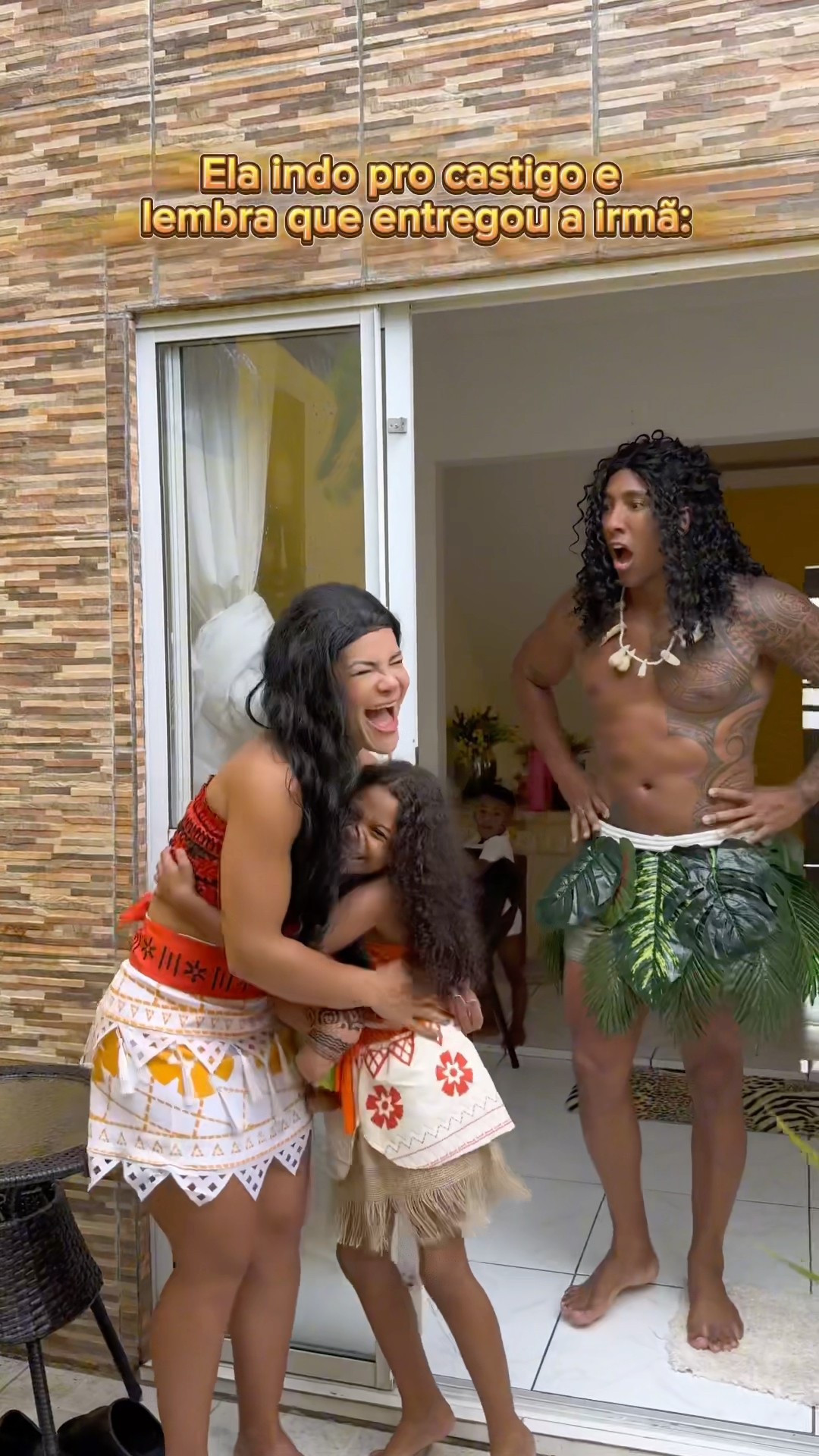 Você conhece algum X9?​⁠@mayca.brasil #funnymemes #funny #moana #apollosant #dublagem