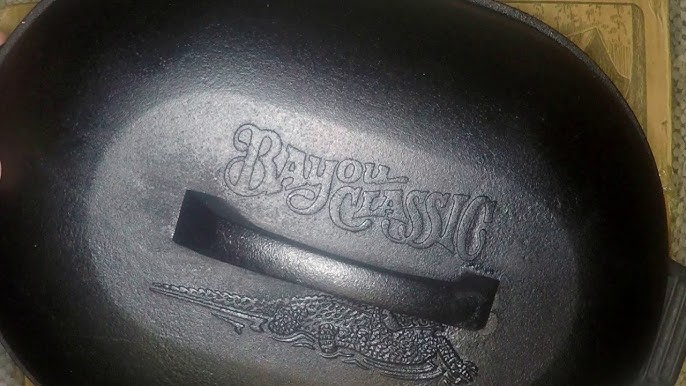 Cajun Classic - Cast Iron Oval Casserole Dish w/Cast Iron Crawfish Lid