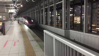2018/08/03 JR仙台駅11番線 やまびこ219号＠仙台行 E6系＋E5系(17両編成) 21時43分到着