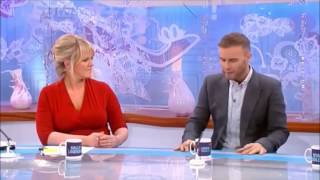 Watch Gary Barlow Walk video