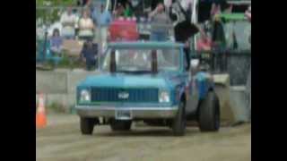 Truck Pulling SNETPA  WCF 2011   SYPT