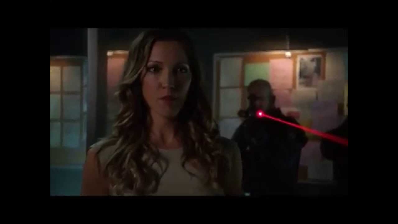 Arrow: Oliver & Laurel {Chains}