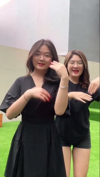 TIK TOK EUNICETJOAA DAN PAPHRICIA