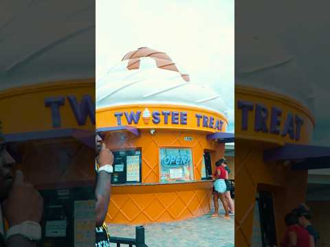 Yea Dat 😻 Taste Like Ice Cream 👅🍦 🍨 #RRR #IceCream #TwisteeTreat #Orlando #Viral