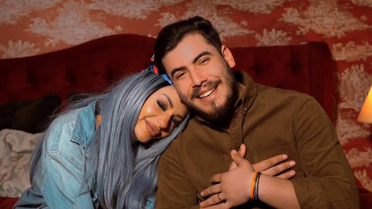 ⁣Emanuel Roman - Ai zece inimi, iubire (Official Video)