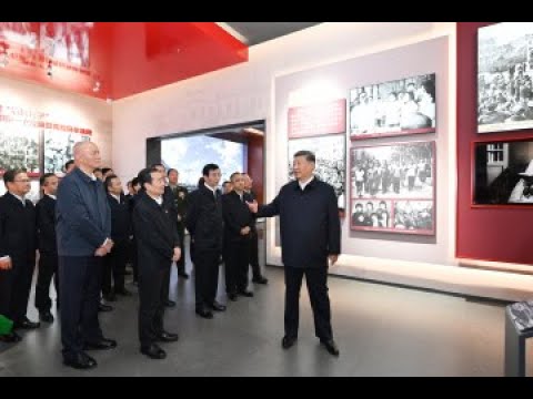 习近平参观新疆维吾尔自治区成立70周年主题成就展- YouTube