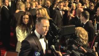 APH - Skyfall: Red Carpet
