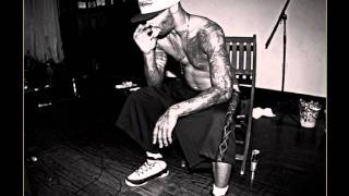 She Don't Love Me Ft. Emanny - Joe Budden