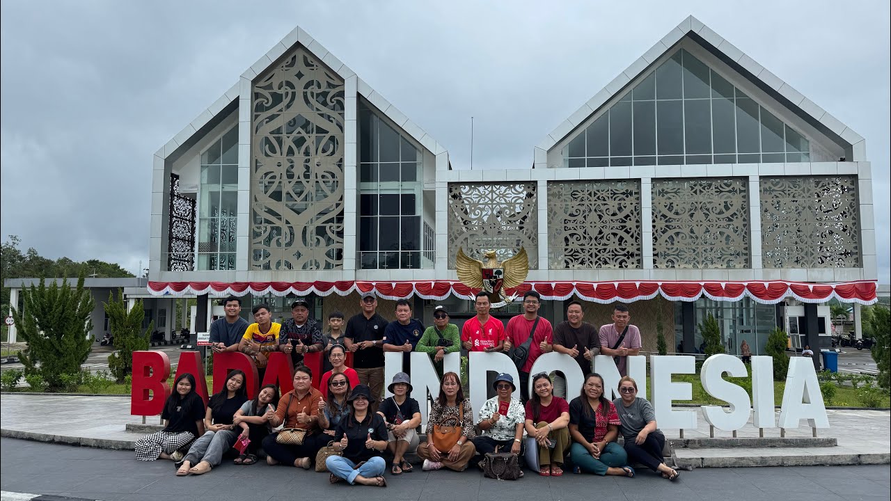 ROMBONGAN IBAN SARAWAK KE KAMPUNG IBAN SUMPAK SENGKUANG,KALIMATAN // ERATKAN SILATURAHIM // 