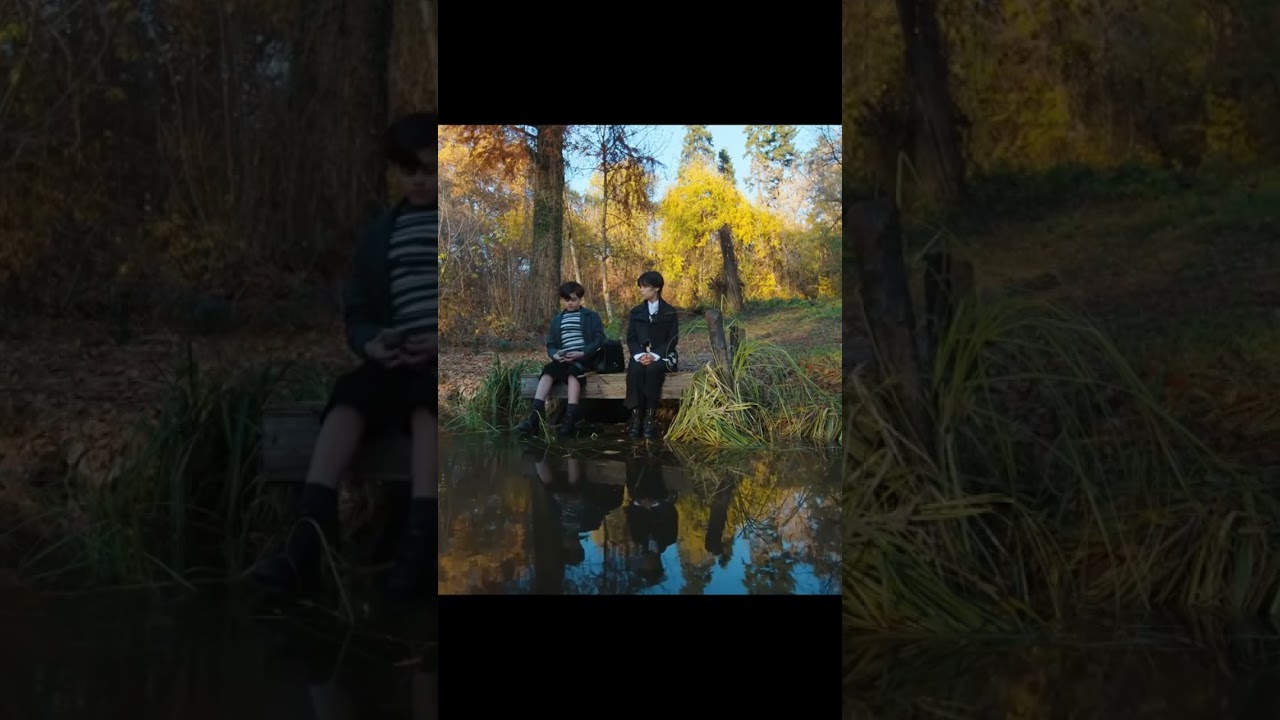 wednesday addams went fishing 😂 