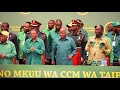 MSANII ALIYEMKOSHA RAIS MAGUFULI LEO ALIPOSIMAMA NA KUIMBA WIMBO WAKE