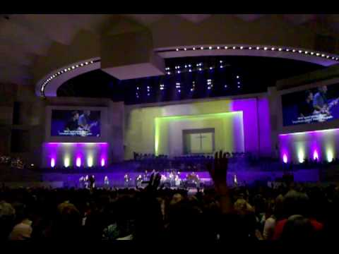 Beth Moore Travis Cottrell worship