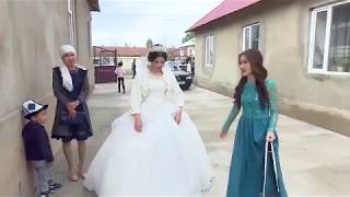 Islomni qabul qilgan qiz, musulmon Qirgʻiz yigitga, turmushga chiqdi.