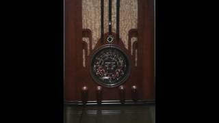 1936 Stewart Warner R146X Radio with Magic Dial and Solid State Magic Eye
