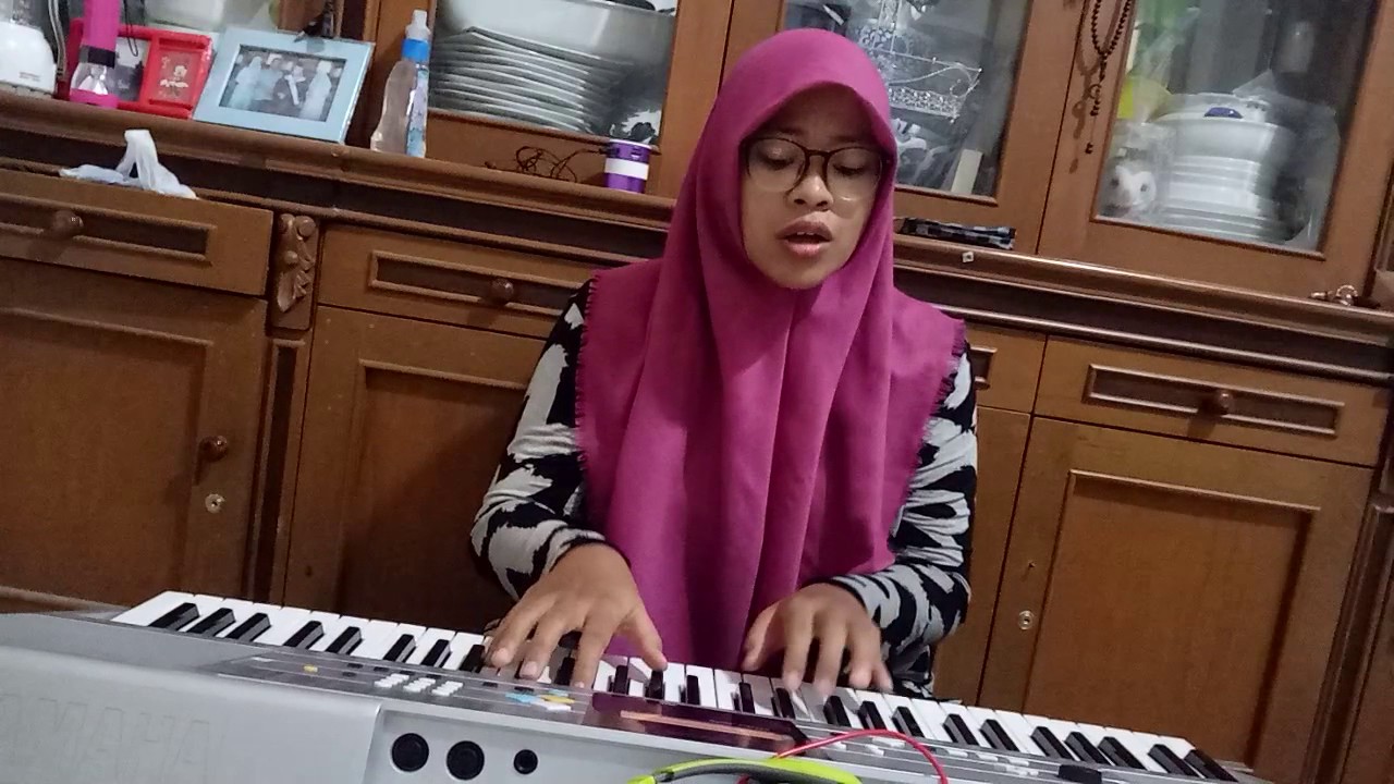 Jung joon il - HUG ME (COVER) - YouTube