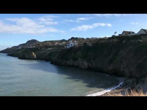 Walking Howth(cliffs) Dublin