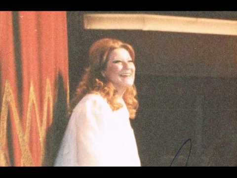 Luciana Serra - Lucia di Lammermoor - Mad Scene - 1979