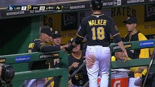 LAD@PIT: Davis singles to right, adds to Bucs' lead
