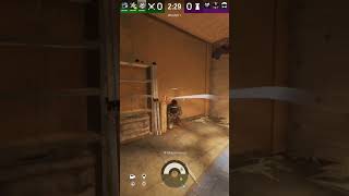 R6 shenanigans #gaming #r6siege #hammer #xbox ￼