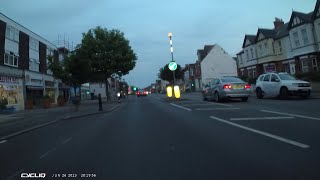 LV58WXR executing a standard BMW island overtake in Cheriton