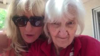 Walking To Find A Cure For Alzheimers Act.alzgotofunky2