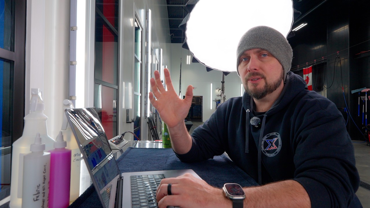 Это видеоролик другого типа из серии Chem-X.