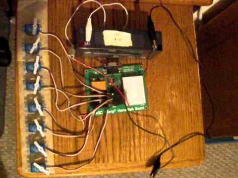 BASIC Stamp 2 Drives 8 Servos