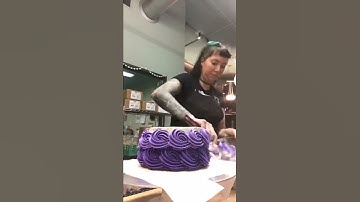 OMBRÉ ROSETTE CAKE