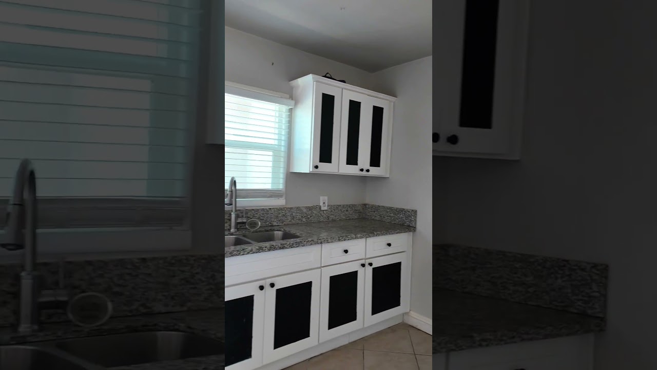 Welcome to 1900 Easy St.