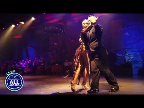 MARTINA WALDMAN & ALEX MONCADA 4.4