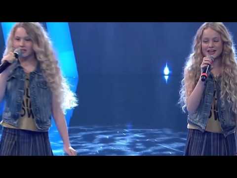 ذا فويس التركى طفلتان توأم يبهروا الحكام والجمهور بأداؤهم الرائع